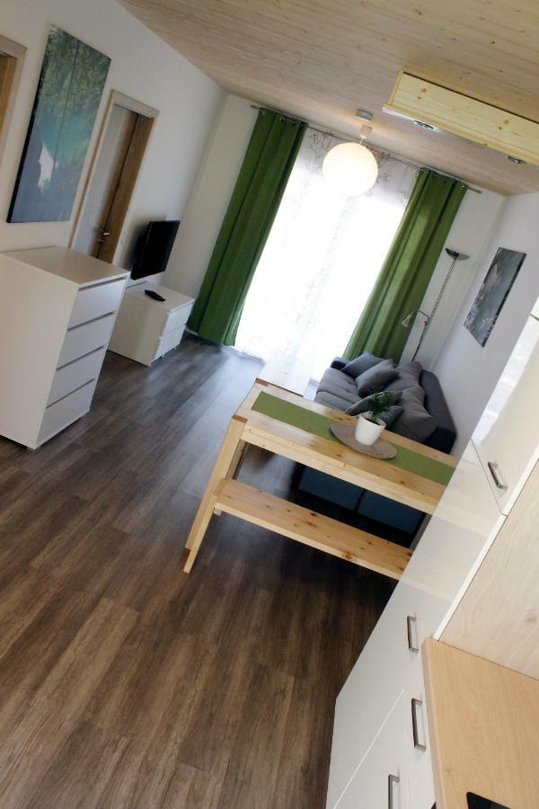 Nature Fun Apartments - Nassfeld - Pressegger See هيرماجور المظهر الخارجي الصورة